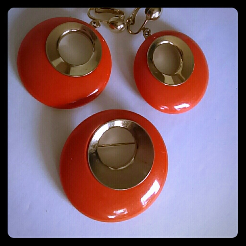 Vintage Sarah Coventry Mod Retro Brooch Earrings